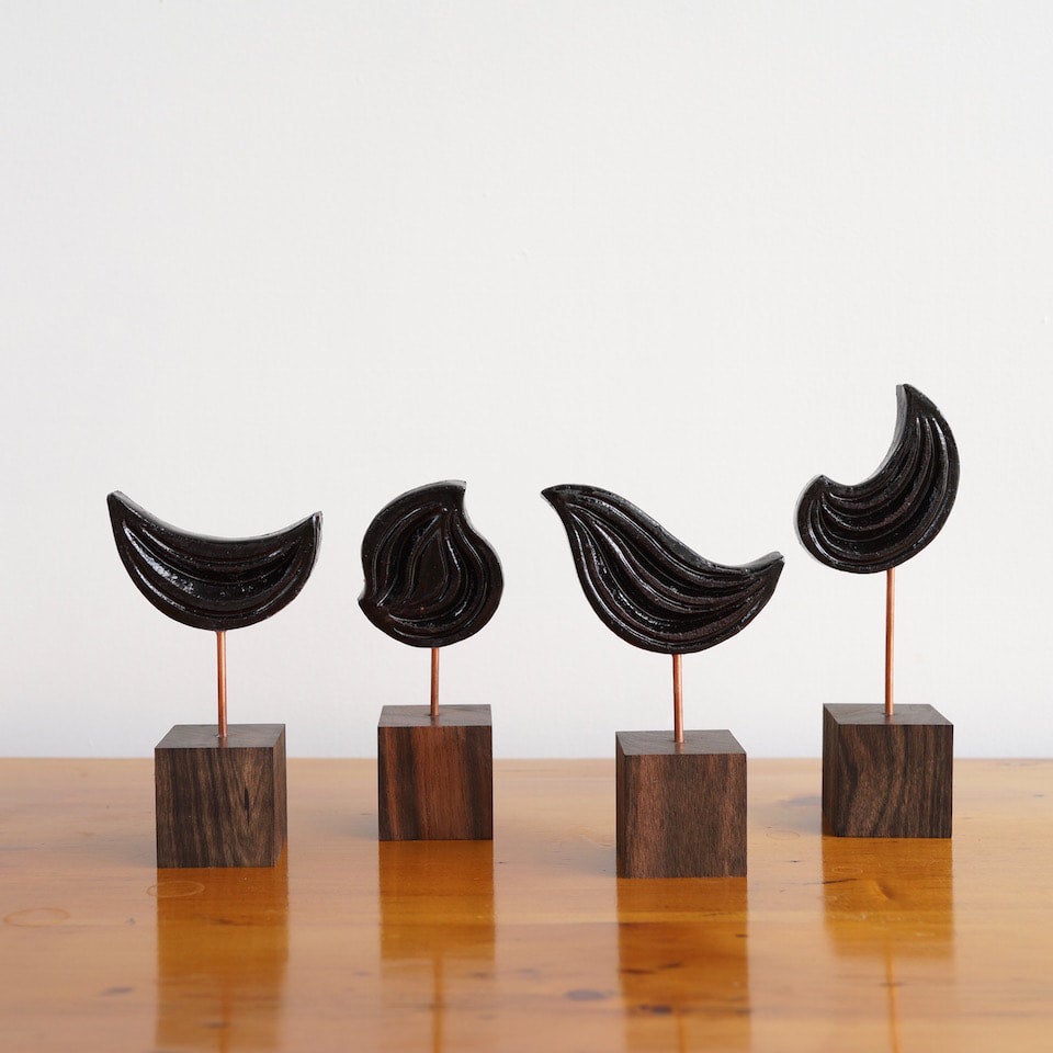 鬼笑 / 黒瓦 スタンディングオブジェ -02 | WHOLE